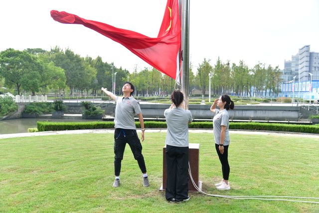 2.jpg 谈球吧核心通道