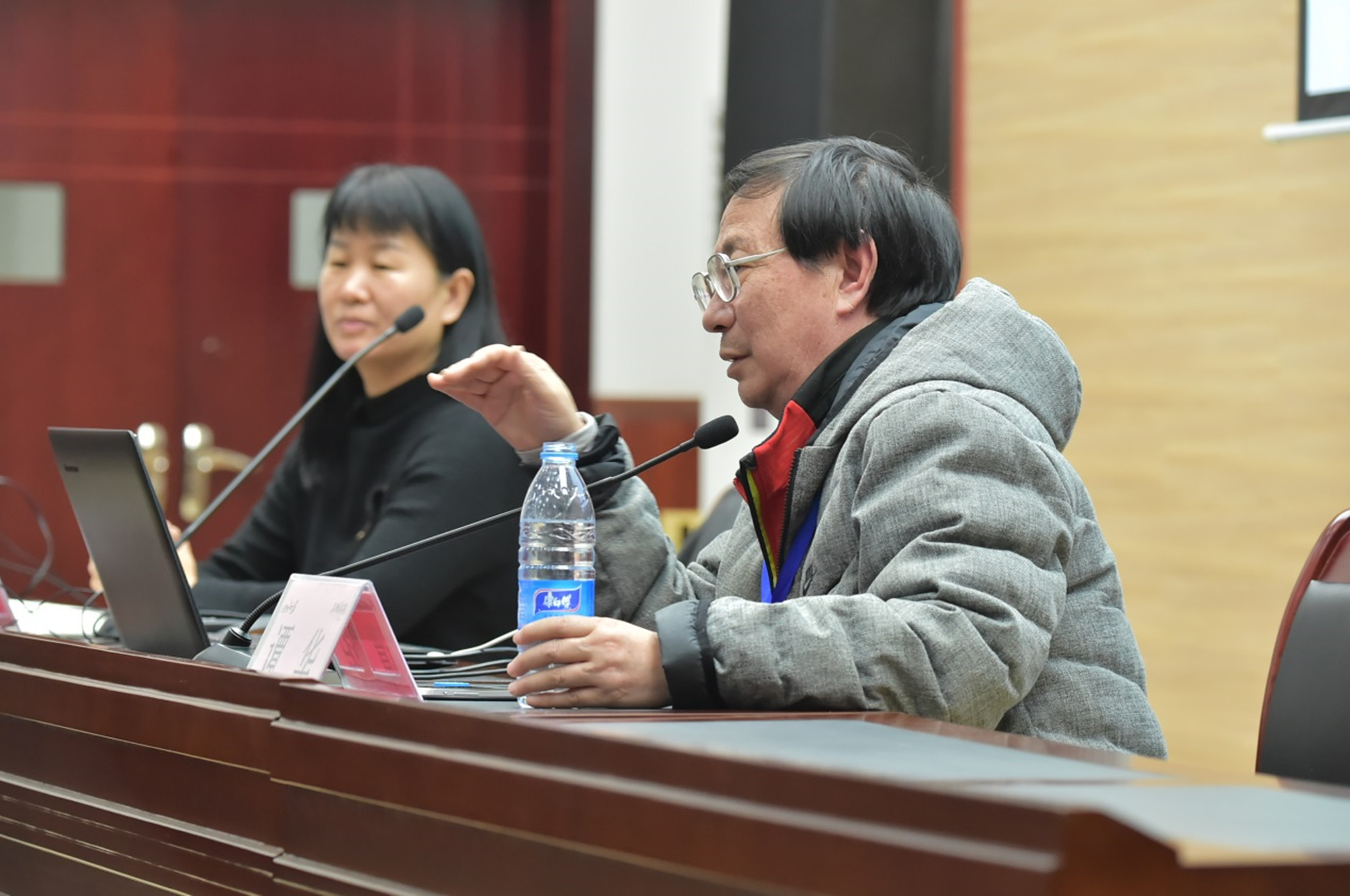 谈球吧欧冠直播
