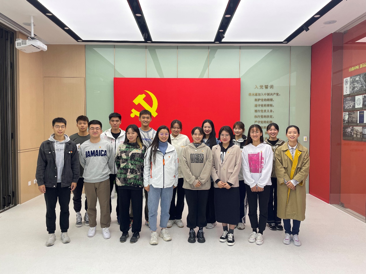 谈球吧客户端