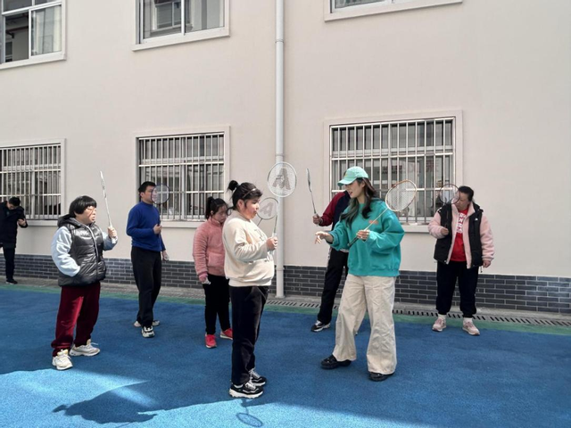 谈球吧指定入口