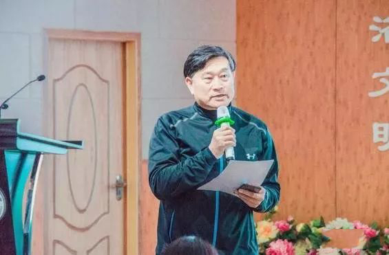 谈球吧APP下载