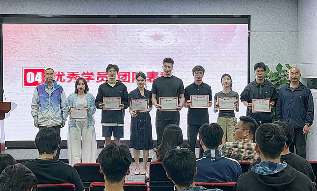 微信图片_20260509153701_3431_2096.png 谈球吧赛事快讯