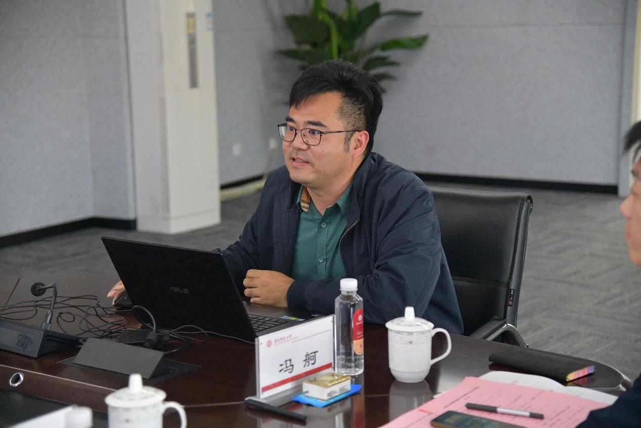 谈球吧APP下载