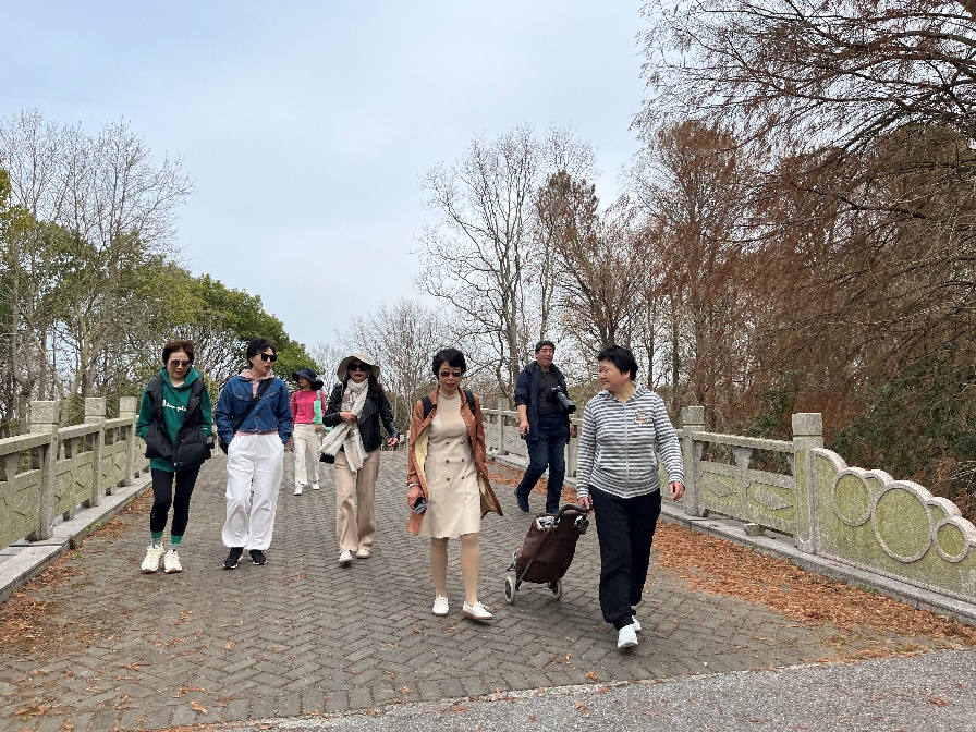 谈球吧平台