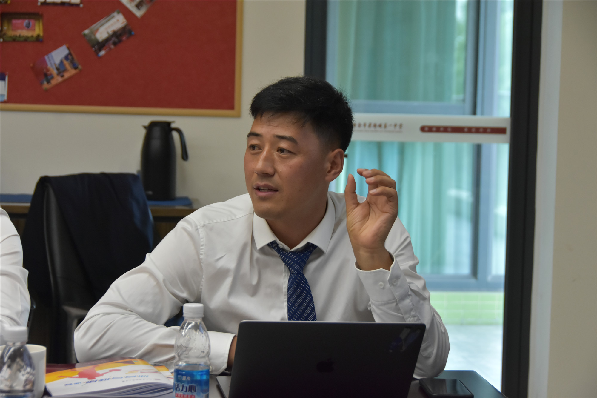 谈球吧稳定线路