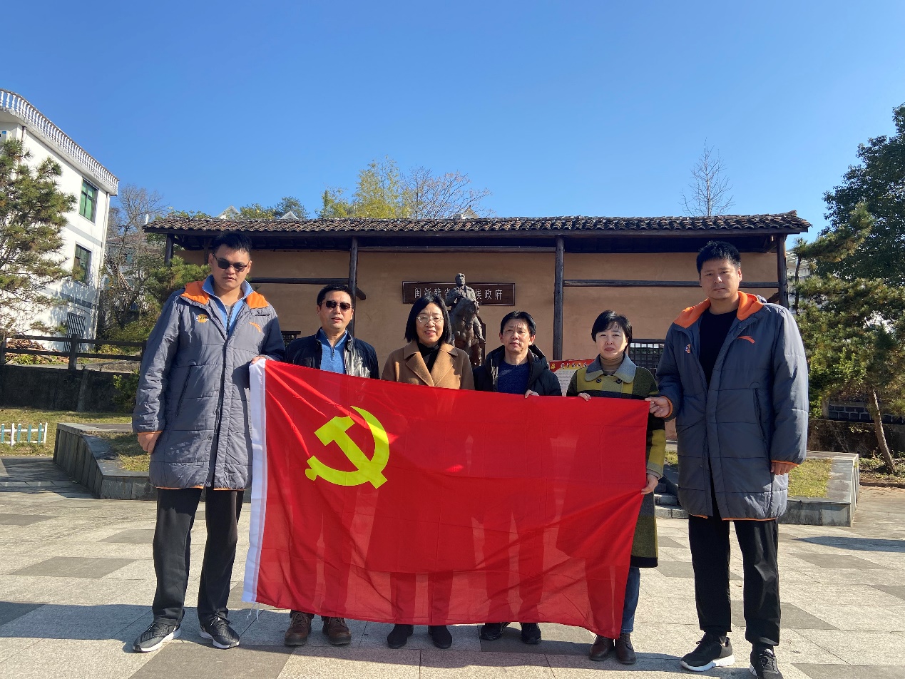 谈球吧官方线路