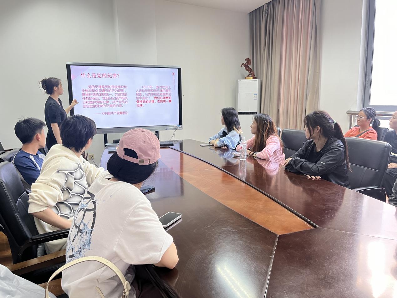 谈球吧备用网址