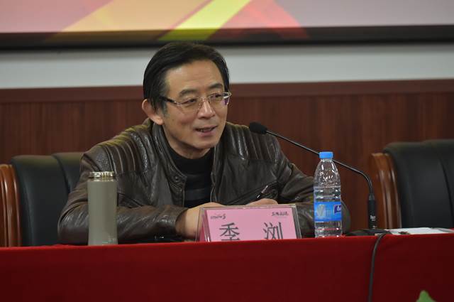 谈球吧APP下载