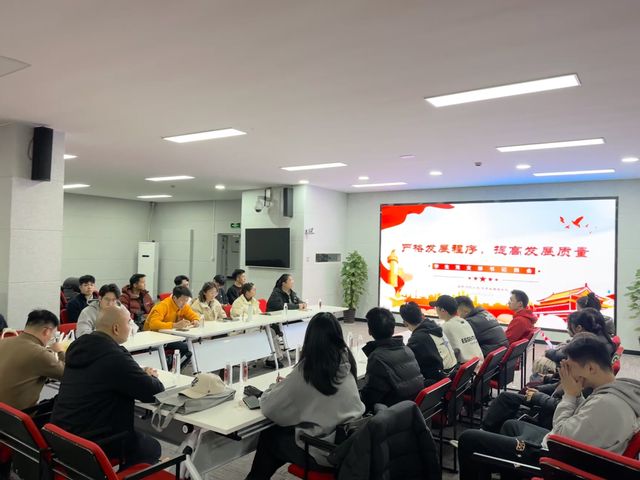 图1.jpg 谈球吧APP下载