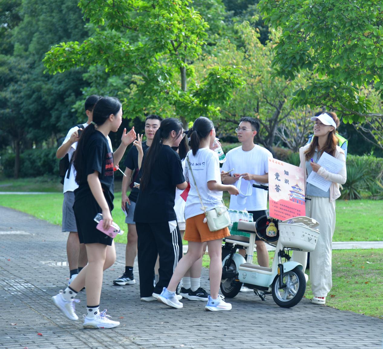 谈球吧APP下载